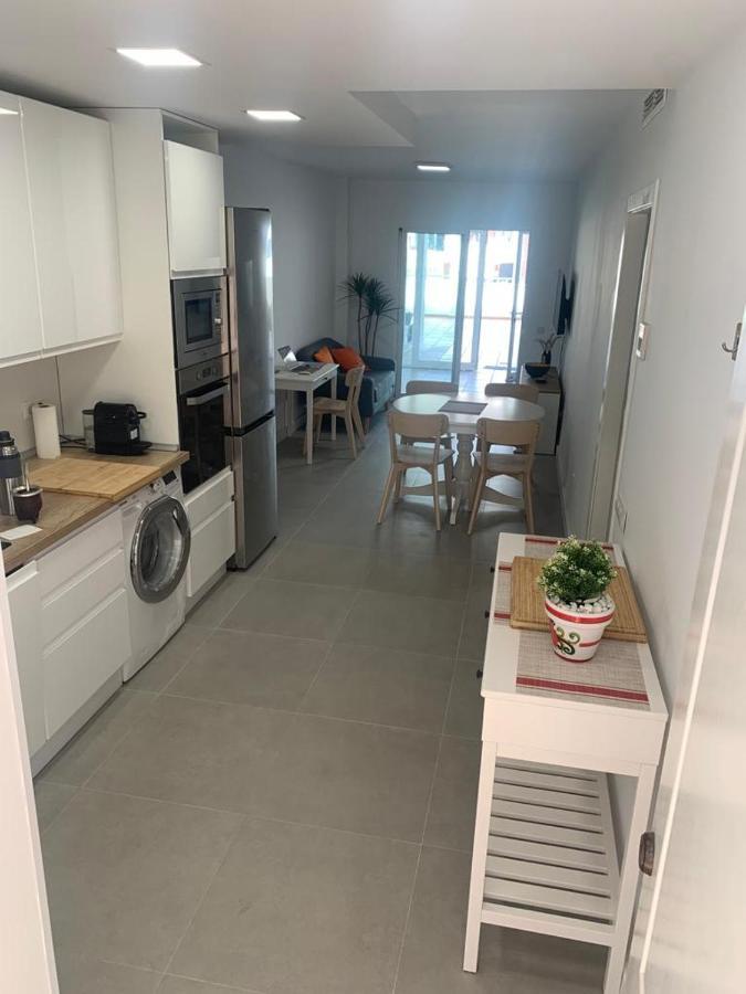 Encantador Piso Con Terraza Y Piscina Apartment Benalmadena Ngoại thất bức ảnh