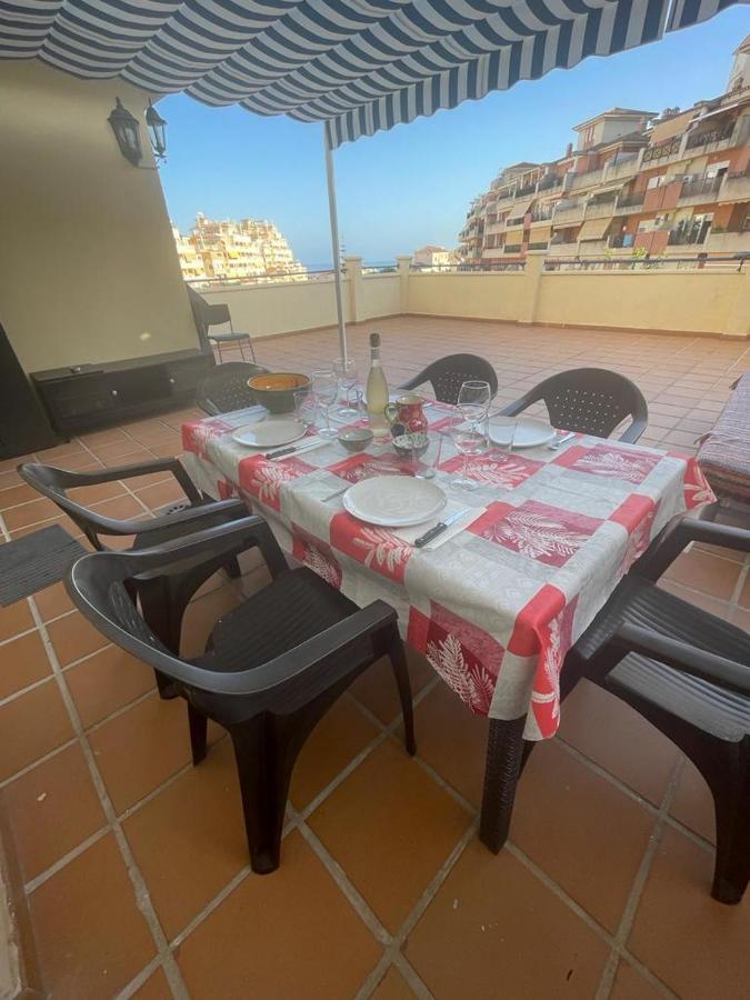 Encantador Piso Con Terraza Y Piscina Apartment Benalmadena Ngoại thất bức ảnh